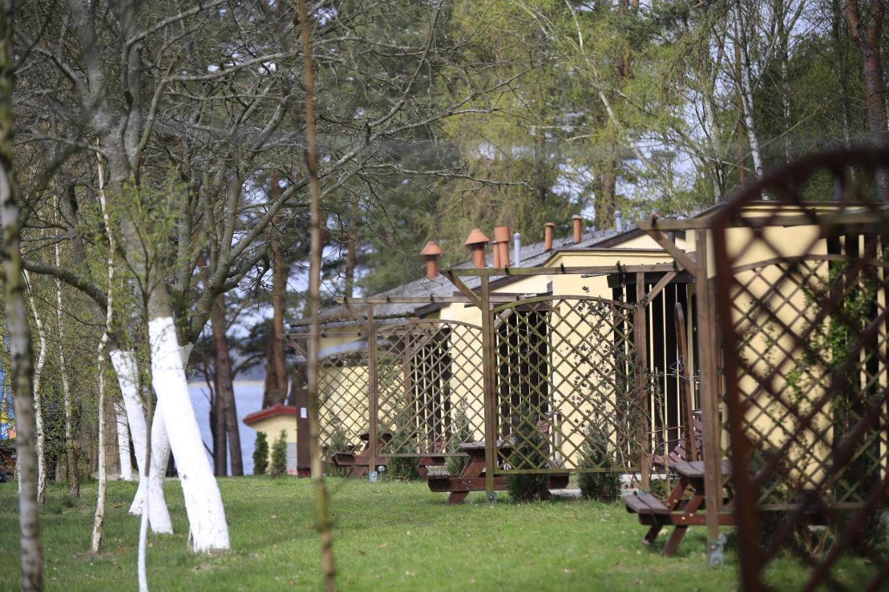 Ow Mikomania Charzykowy Buitenkant foto